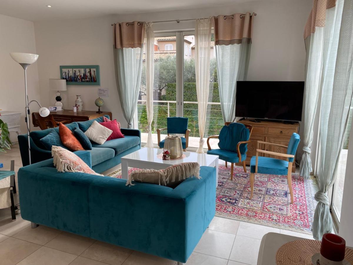 Appartements La Mangouste Сен Максим Екстериор снимка